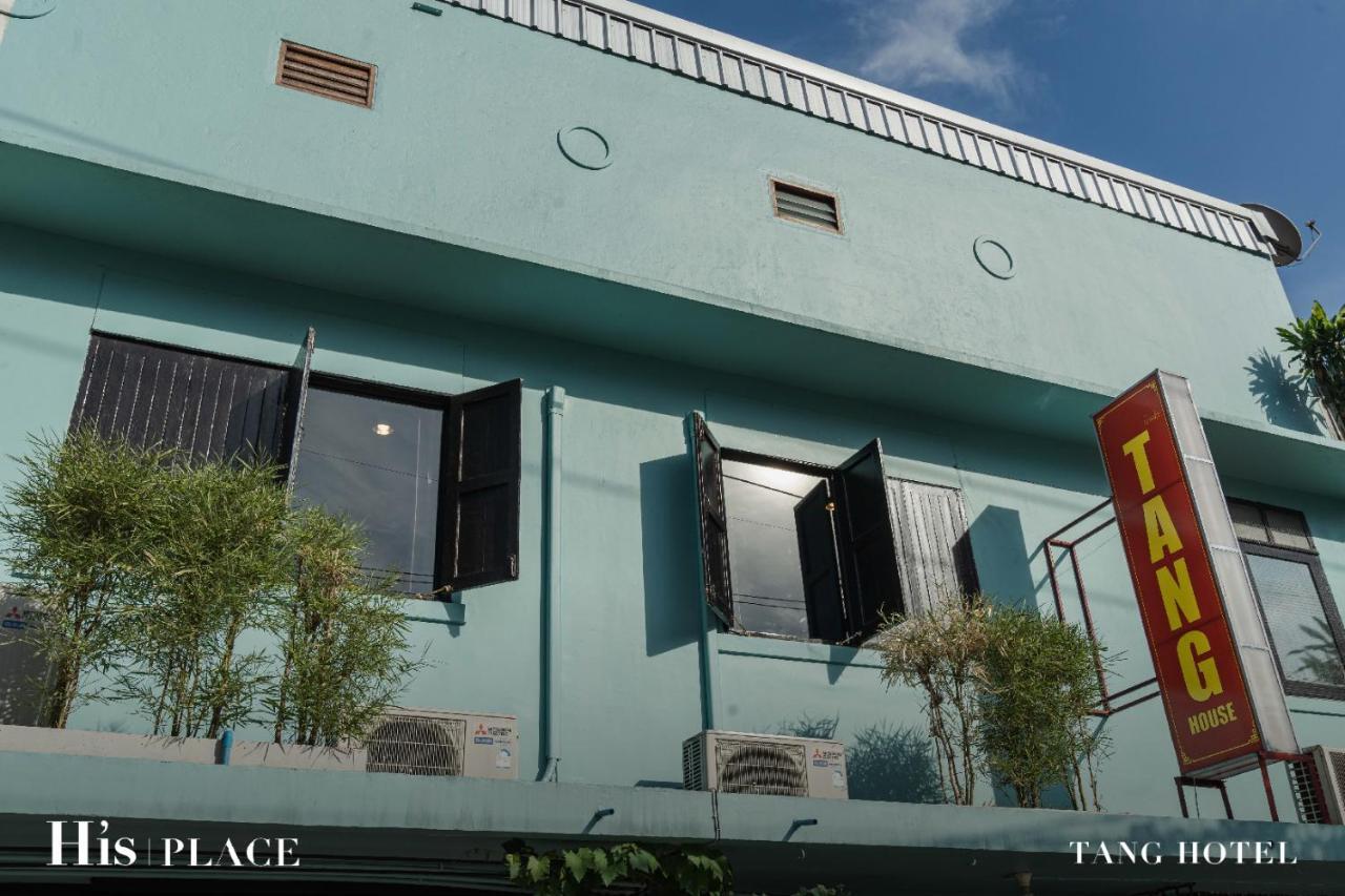 Tang House Vandrarhem Bangkok Exteriör bild